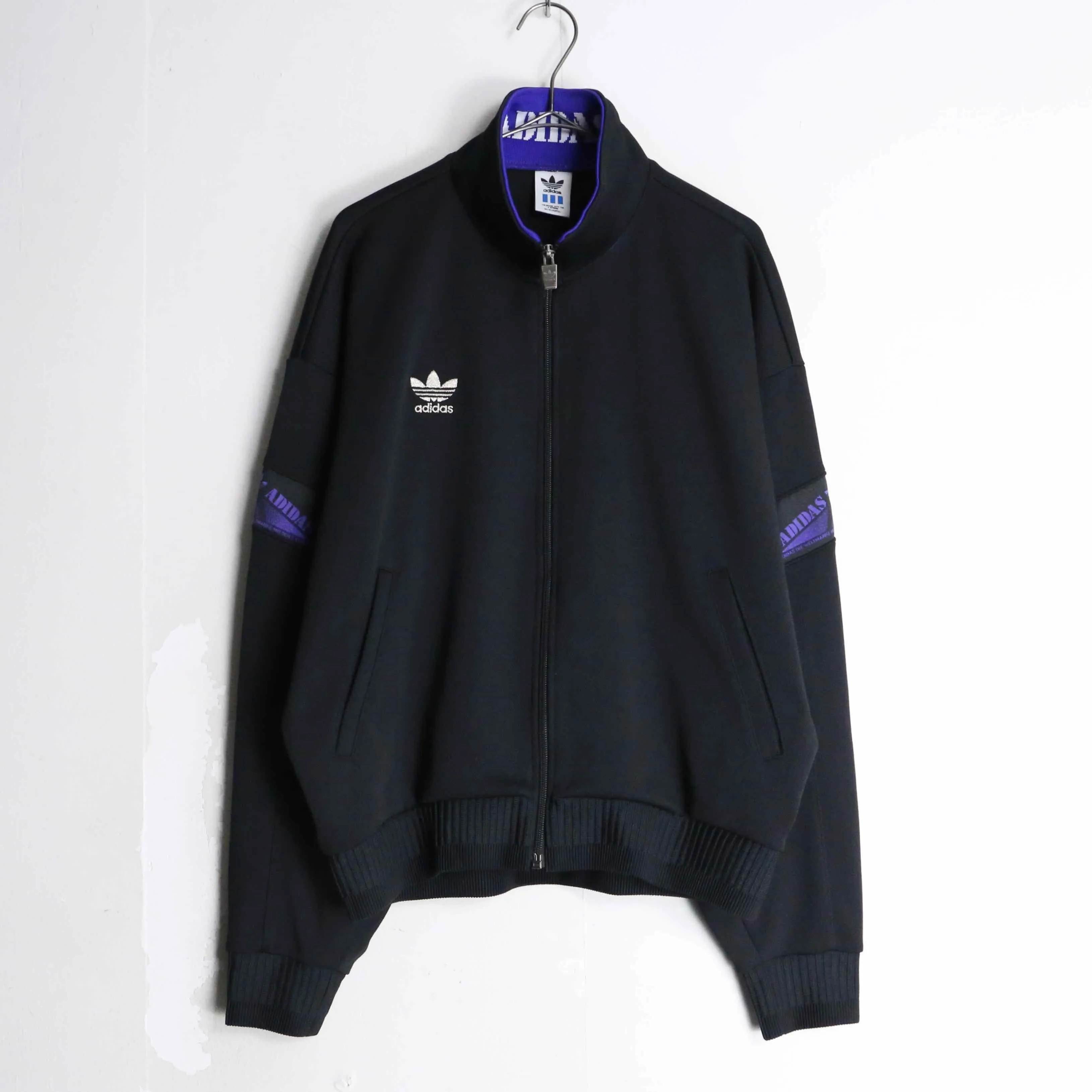 ~90s “adidas” black color track jacket