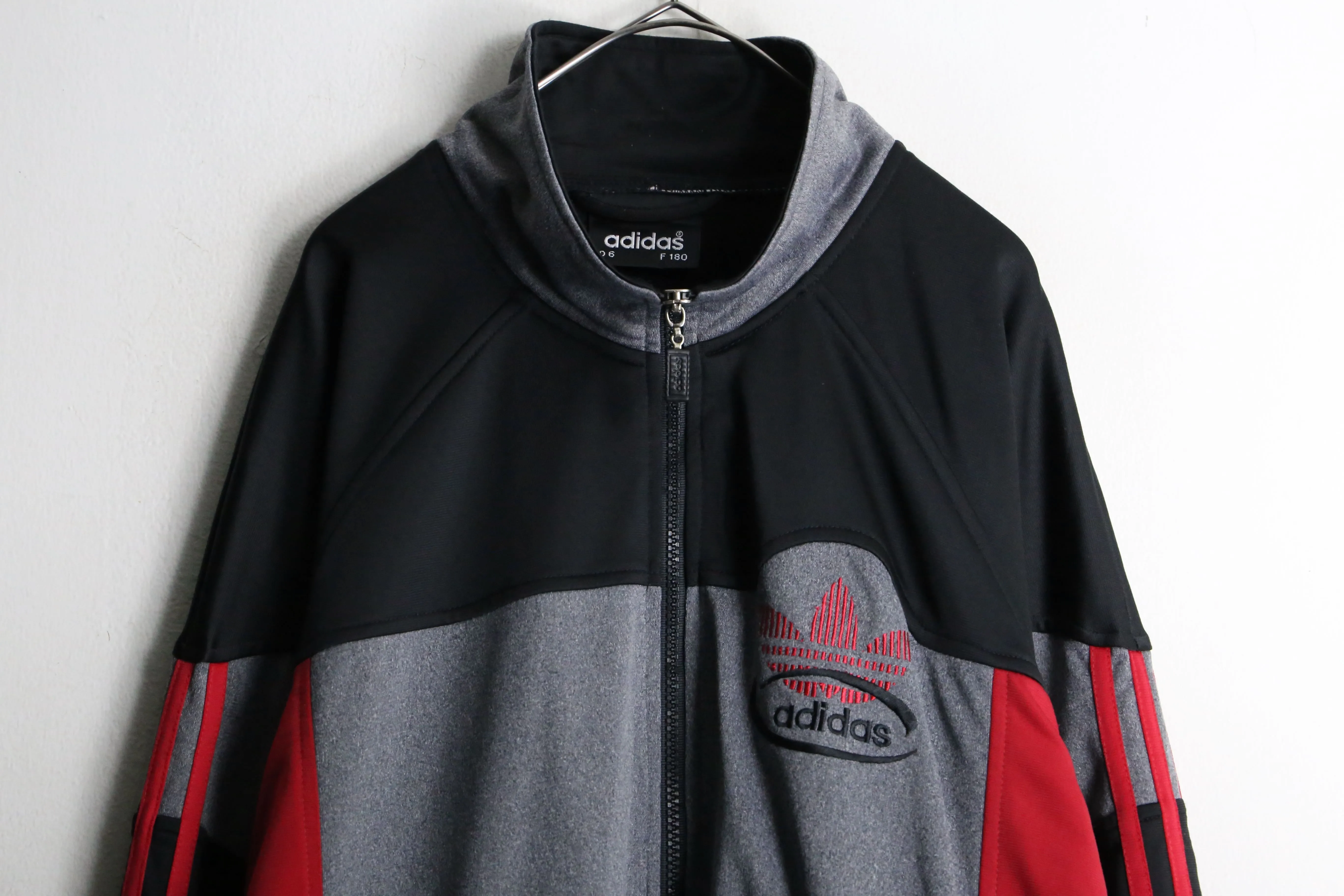 90's "adidas" loose silhouette track jacket