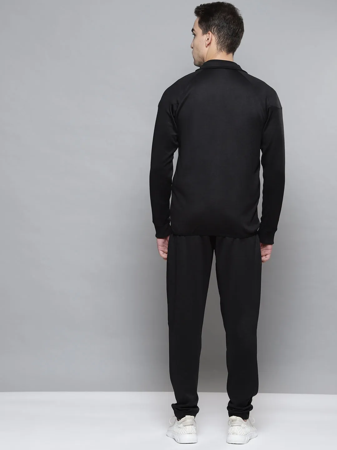 Alcis Men Black Solid Tracksuit