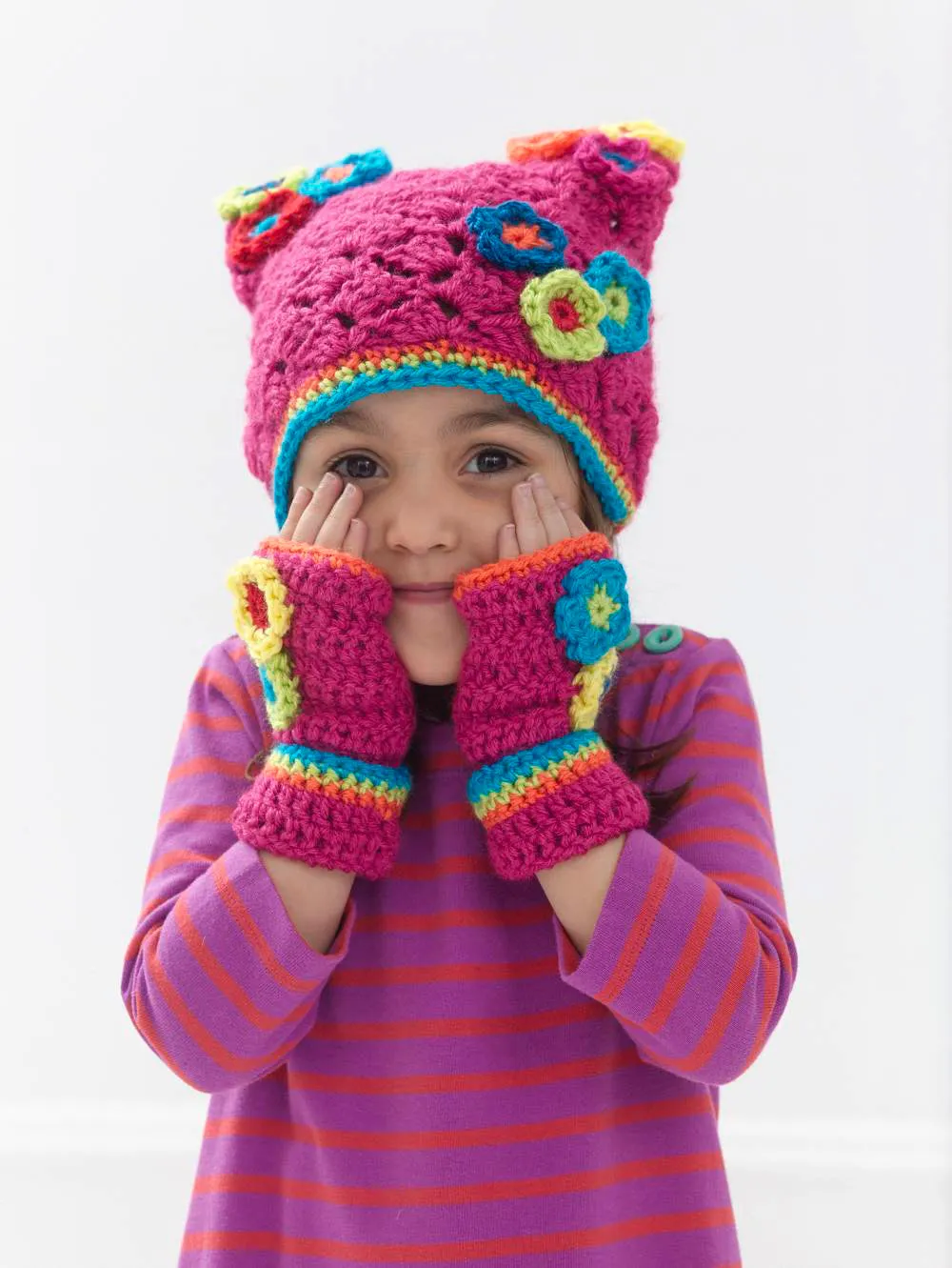 Blooming Cap And Mitts Pattern (Crochet)