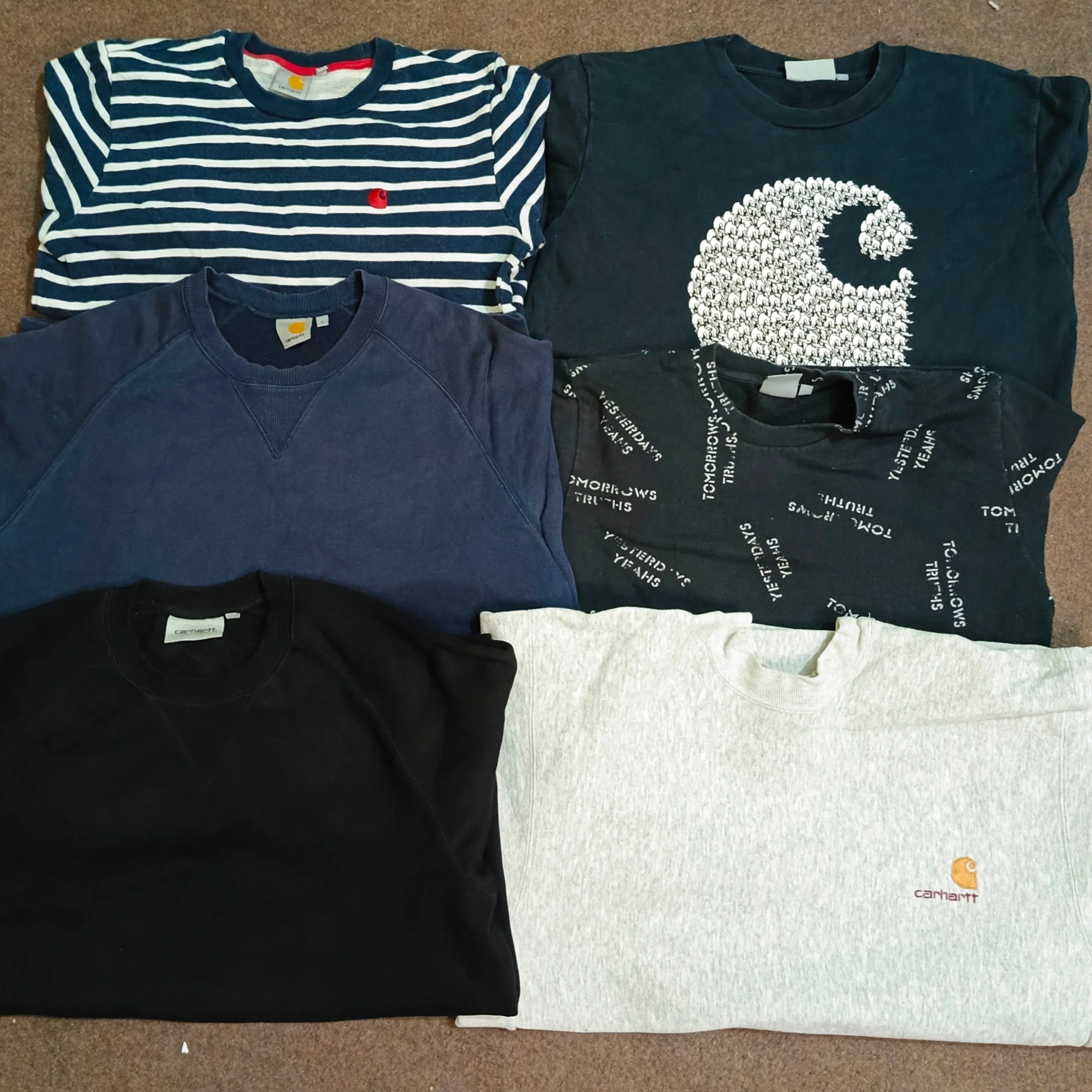 Carhartt crewneck sweatshirts