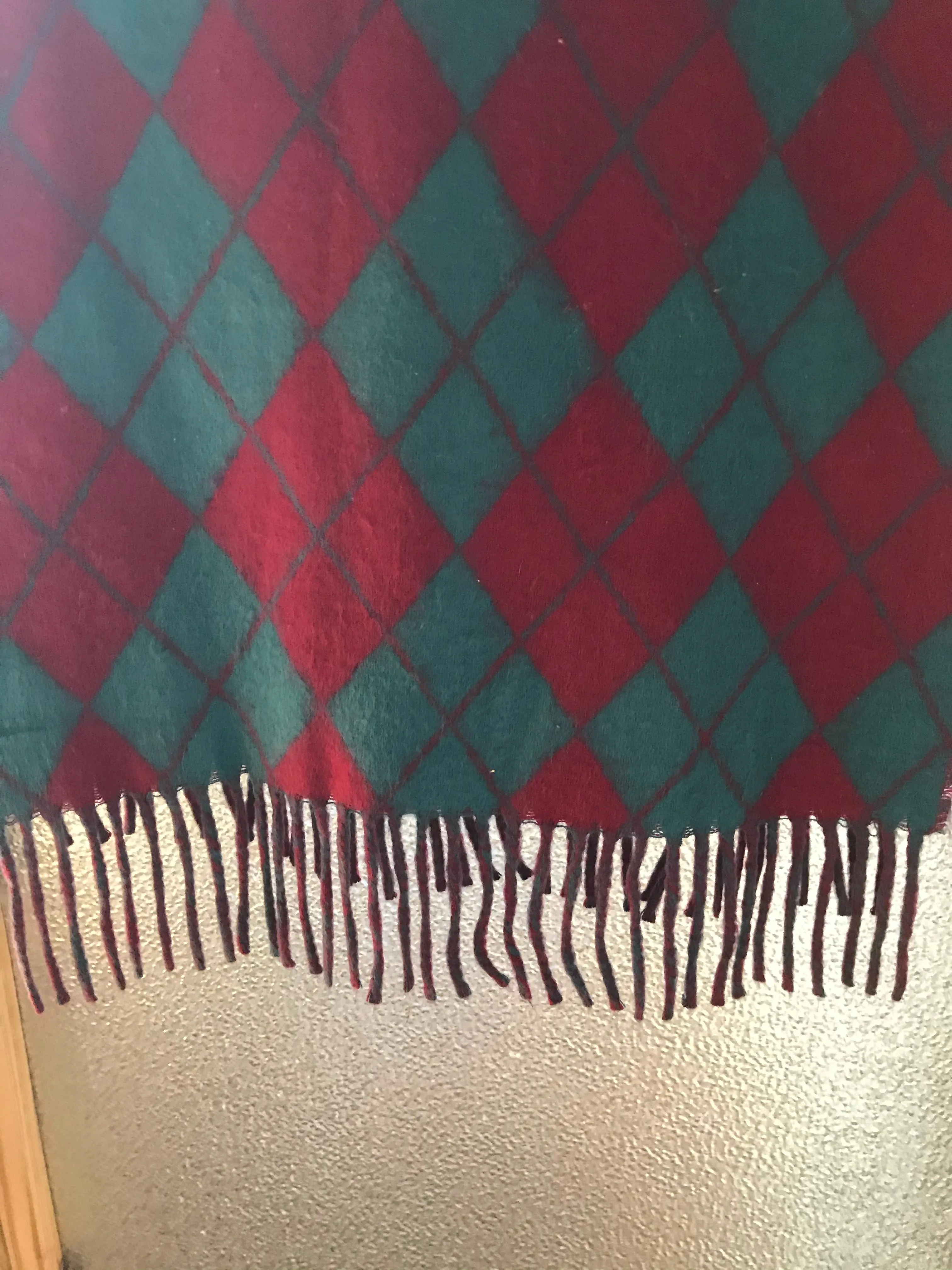 <€€* Vintage Soft 50” Winter Scarf w/ Fringe Turquoise & Maroon Diamonds Cashmere