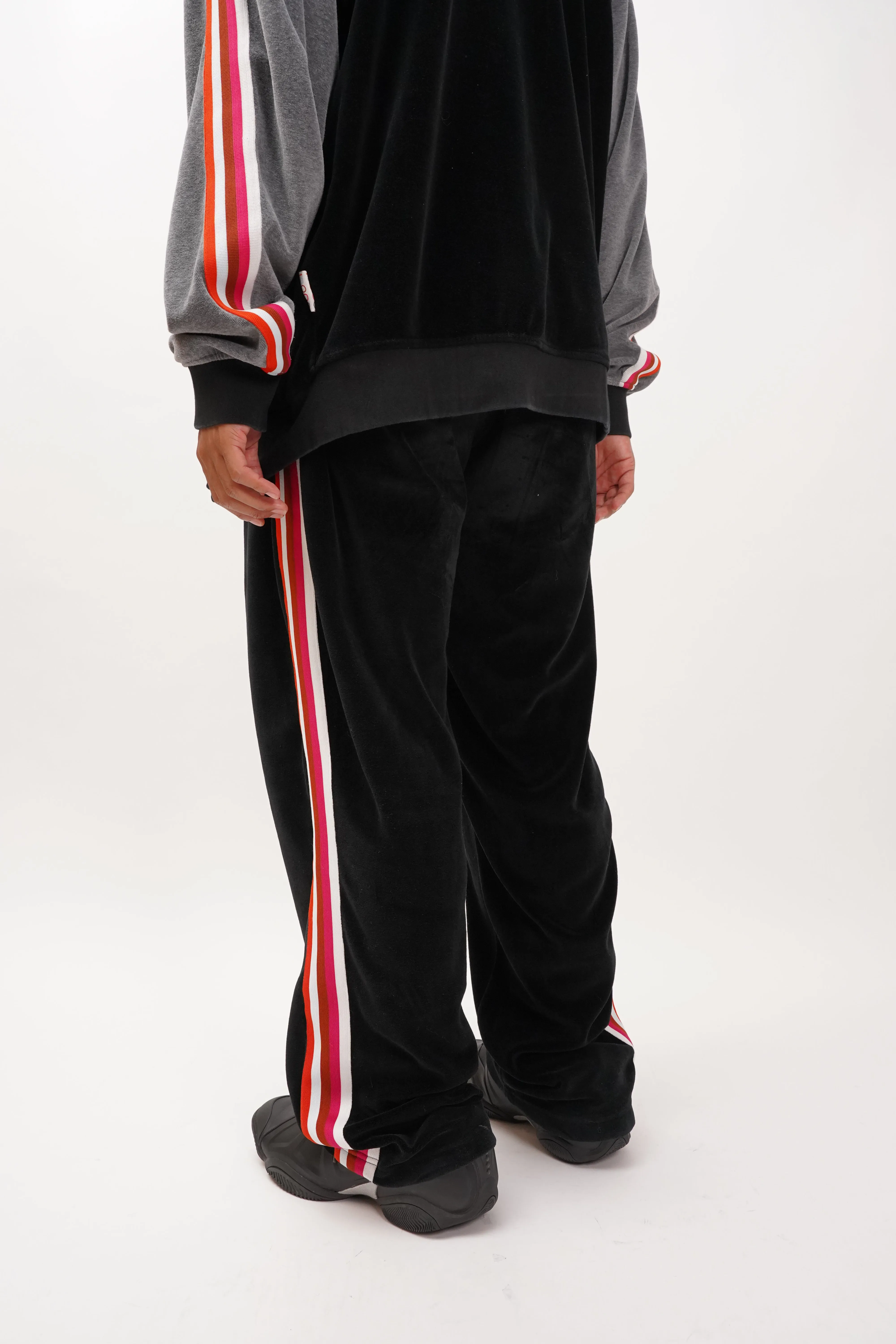 "COOGI" -Logo Embroidery Velour Track Jacket/Pants-