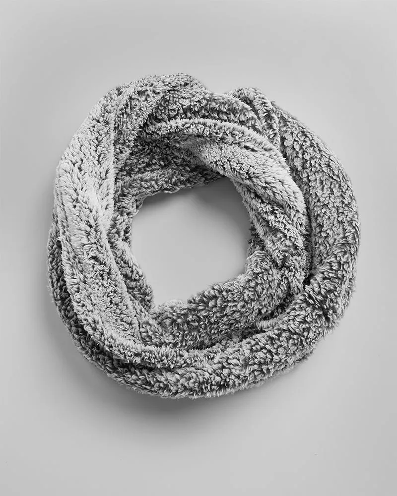 WOMEN'S SOFT SHERPA INFINITY SCARF